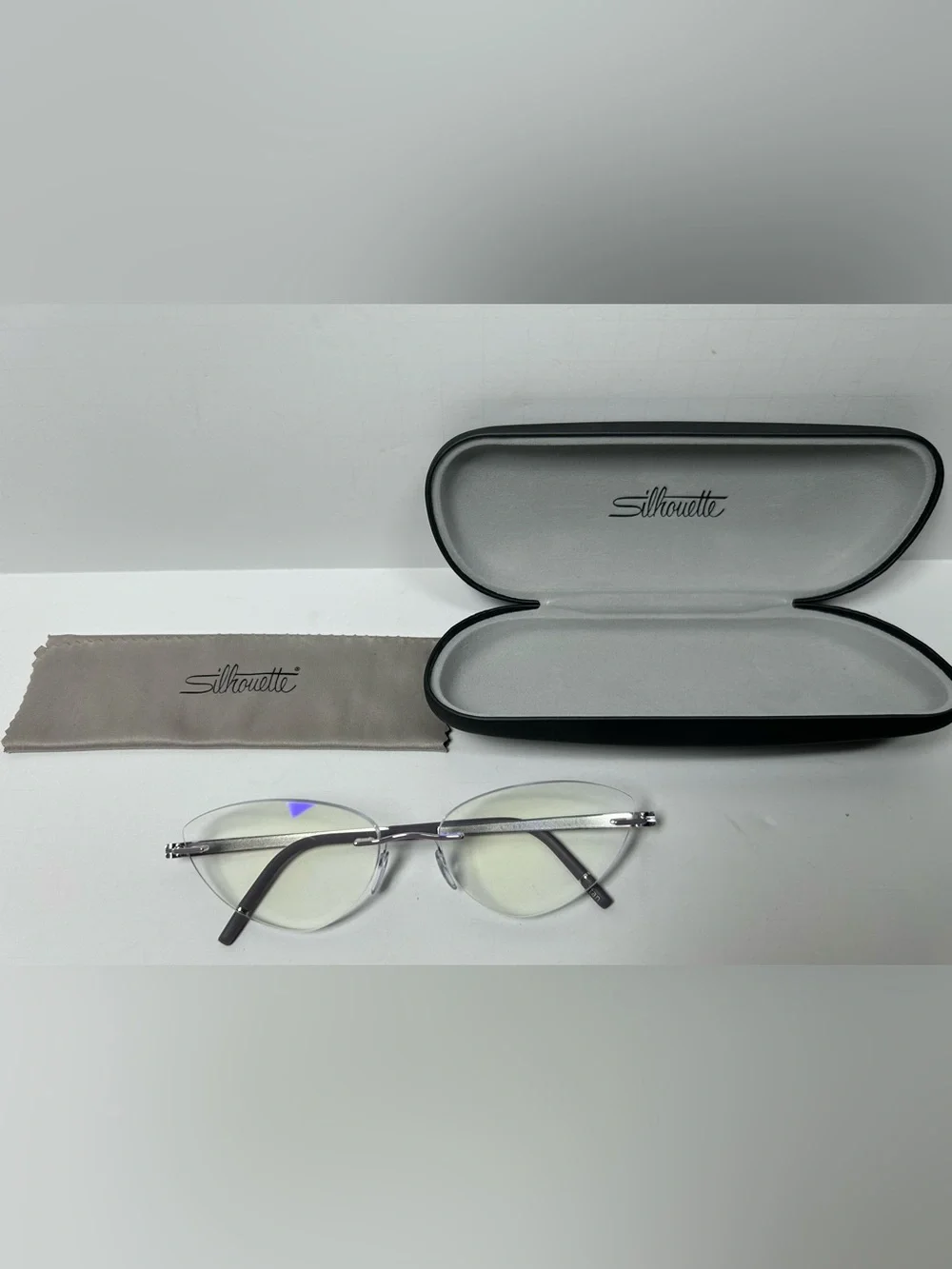 Silhouette Rimless Cat Eye Frames in Lavender and Silver 5529 70 4000 17-135